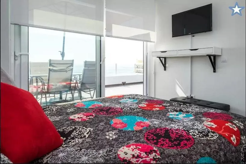 Beachfront Bungalow Apartment Torremolinos 0*,